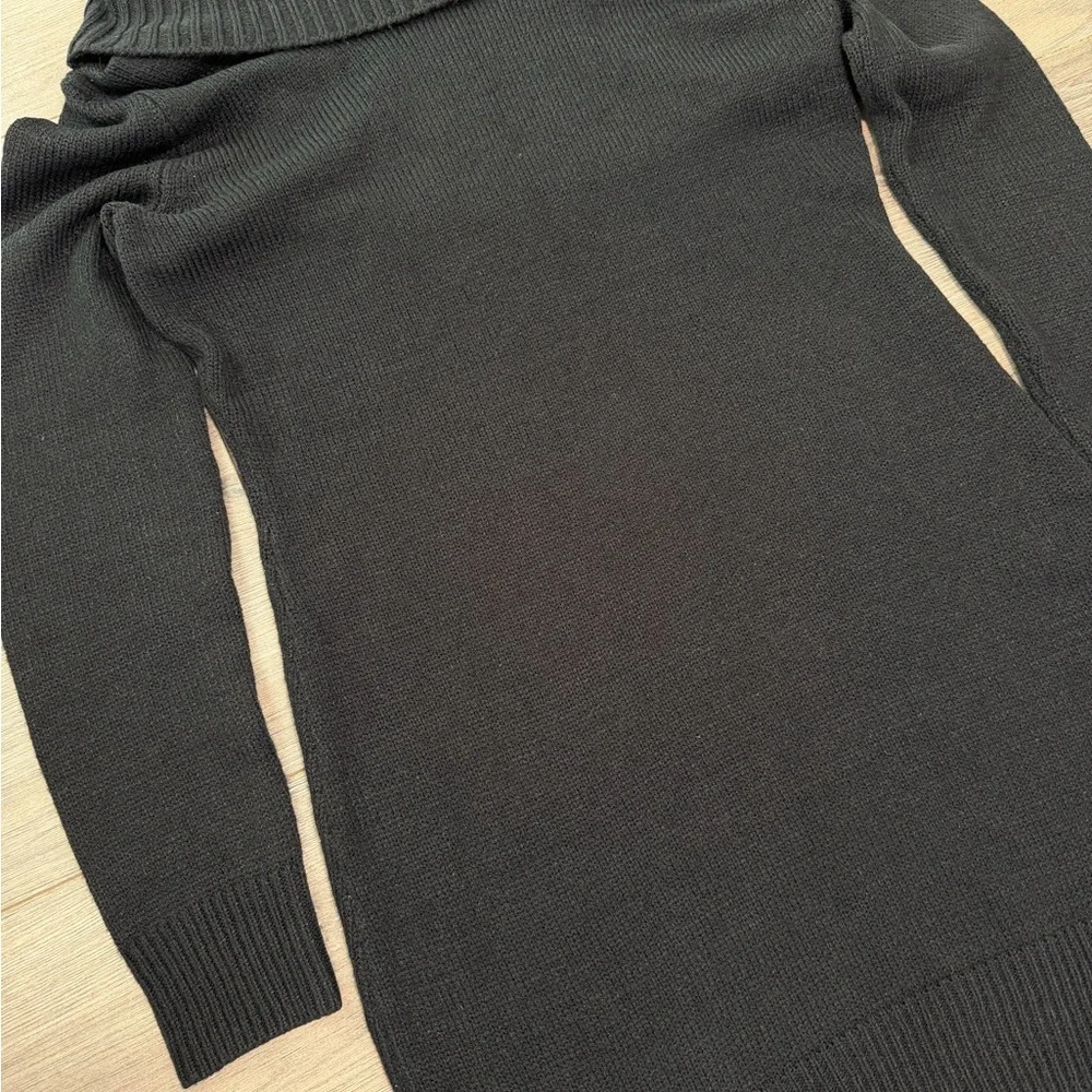 H&M Black Off-Shoulder Ribbed Knit Sweater Dress - Picture 2 of 6